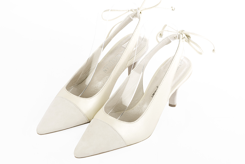 Off white women's slingback shoes. Pointed toe. Medium slim heel. Front view - Florence KOOIJMAN